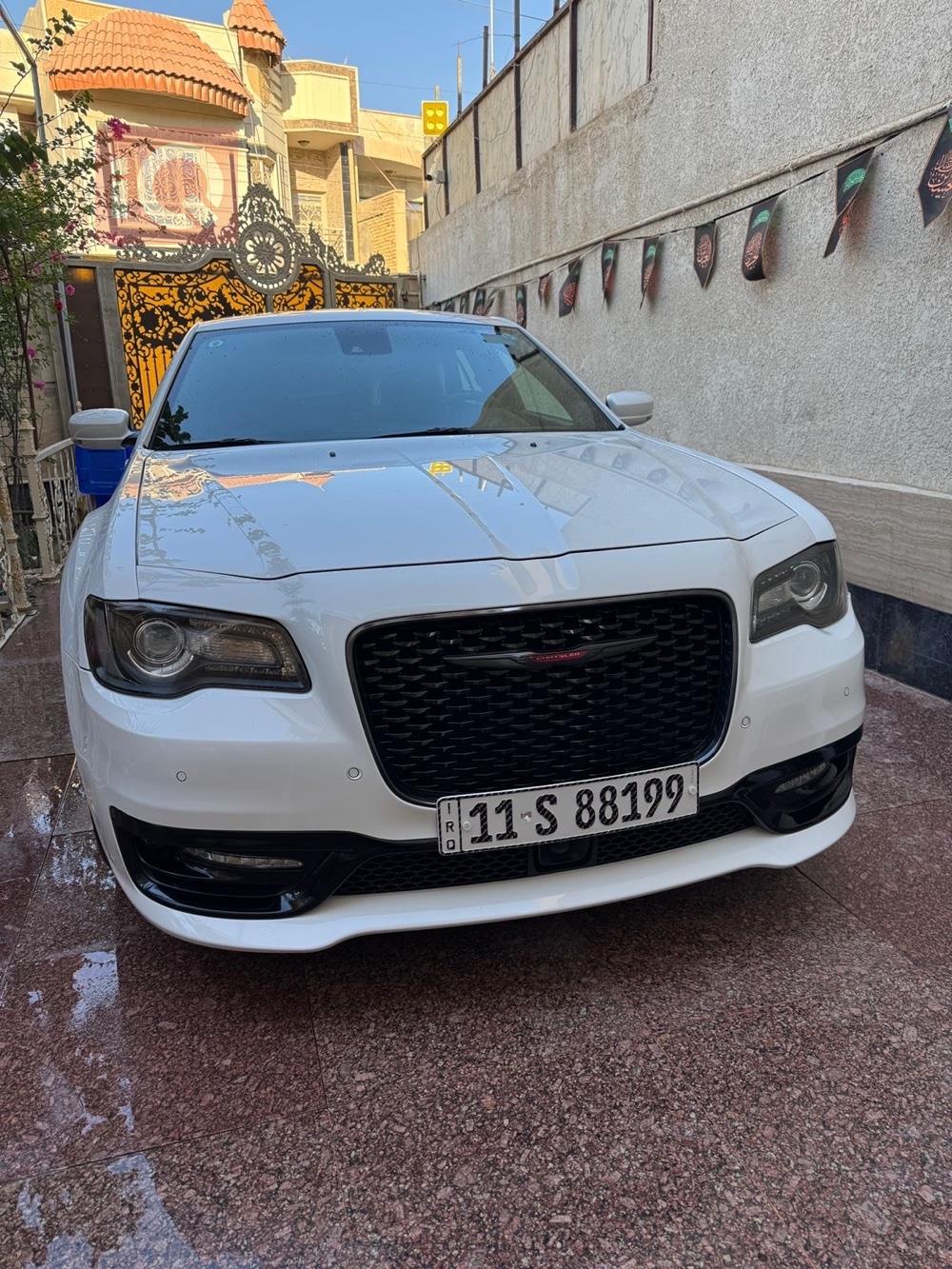 كرايسلر 300